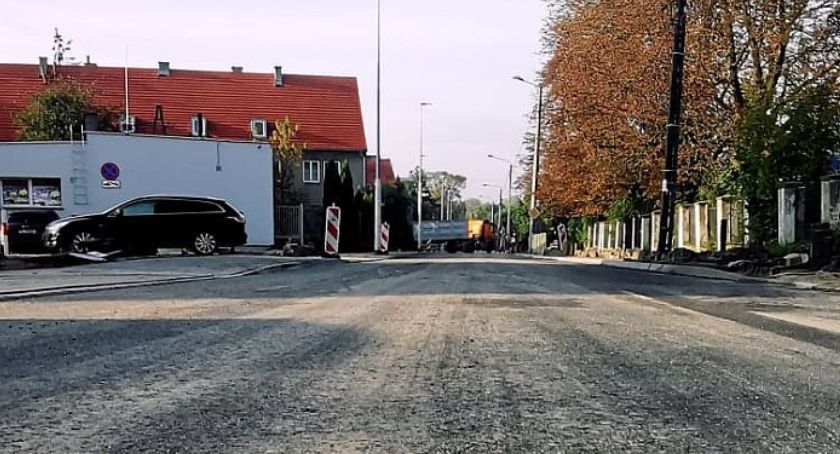 Przywrócony został dwukierunkowy ruch kołowy na ul. Żwirki i Wigury
