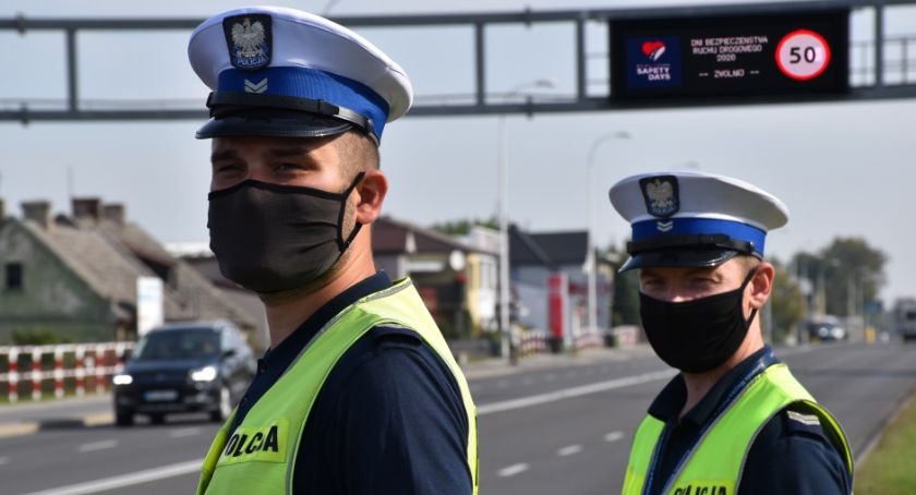Policja zatrzymała nietrzeźwego kierowcę autobusu
