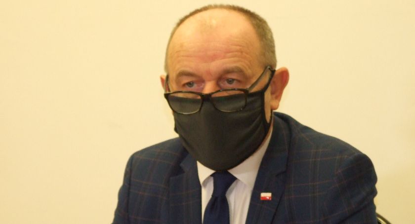 Poseł Mosiński o unijnym budżecie i kaliskich opłatach za śmieci