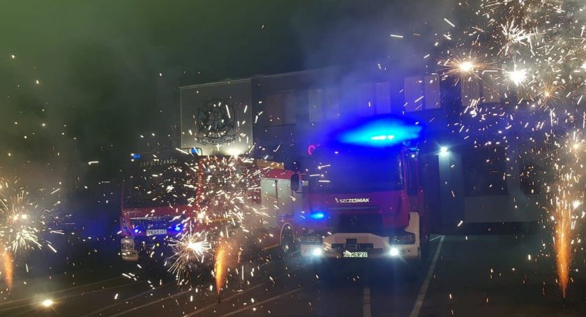 Nowy samochód ratowniczo – gaśniczy dla OSP Blizanów