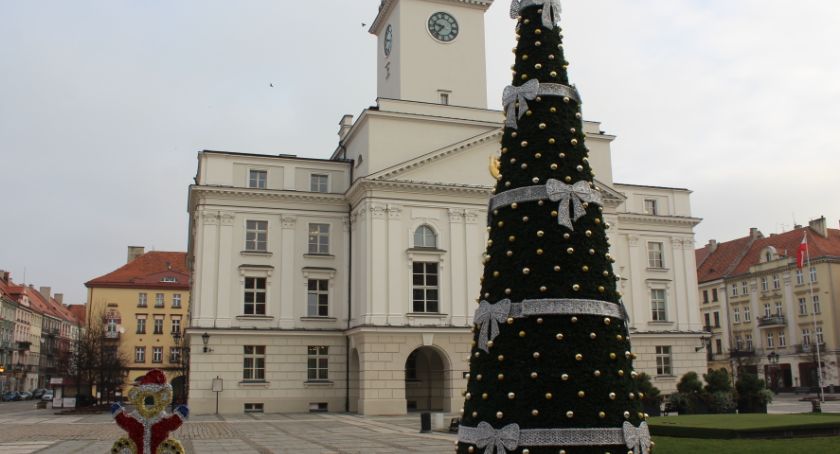 Świąteczne iluminacje w centrum miasta