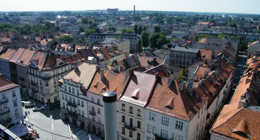 W 2021 r. zapłacimy 30 mln zł za śmieci