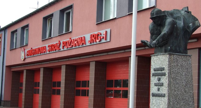 Stracili mieszkanie w pożarze, Miasto obiecuje pomoc