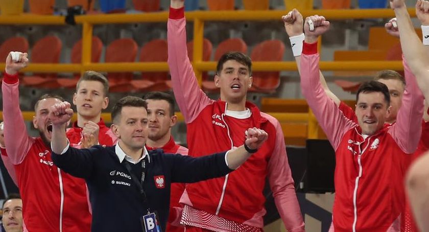 Zacięty bój z mistrzami Europy. Polska gorsza o jedną bramkę od Hiszpanii