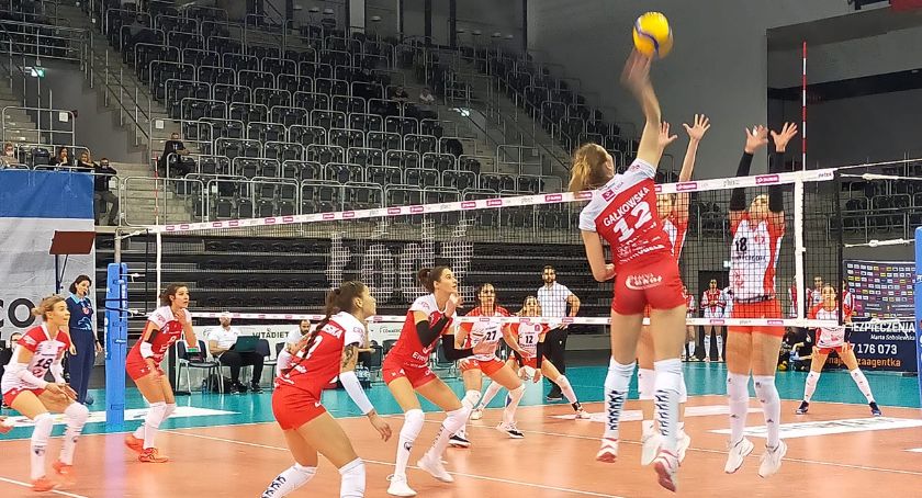 Pucharowa porażka siatkarek Energi MKS Kalisz - ZDJĘCIA