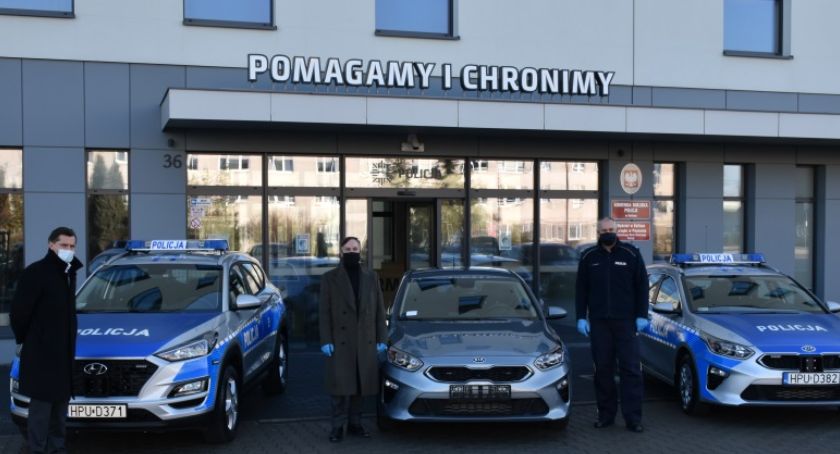 Pięć nowych radiowozów dla kaliskich policjantów