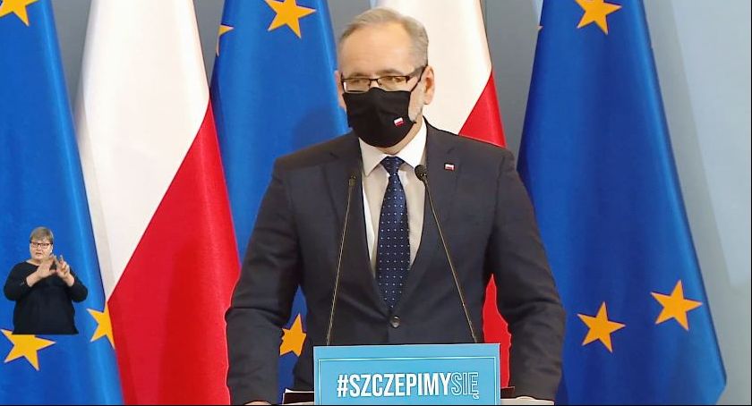 Otwierają hotele, baseny, korty oraz stoki narciarskie