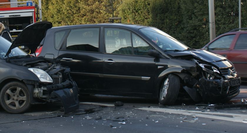 681 kolizji i 70 wypadków  w Kaliszu – niechlubny ranking ulic, na których w 2020 roku miało miejsce najwięcej zdarzeń drogowych