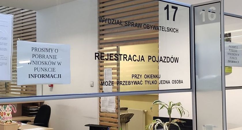 Wydłużony czas oczekiwania na rejestracje pojazdów