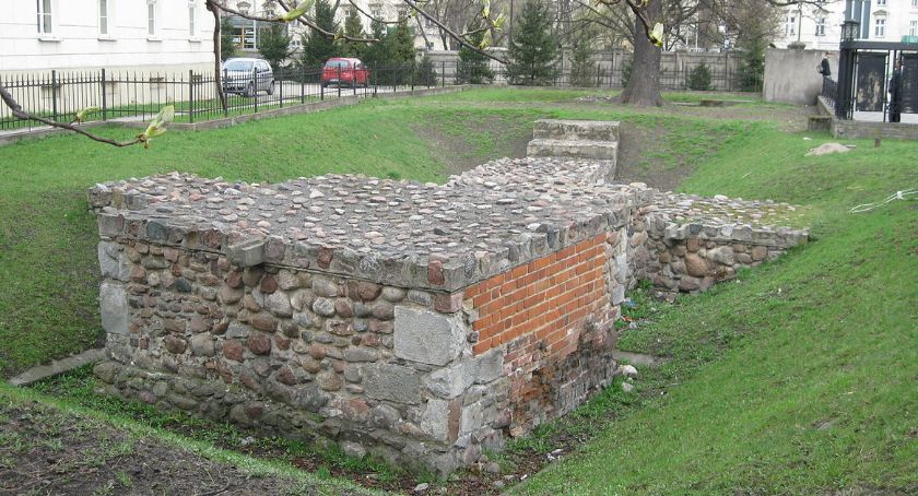 Wyeksponować kaliski zamek