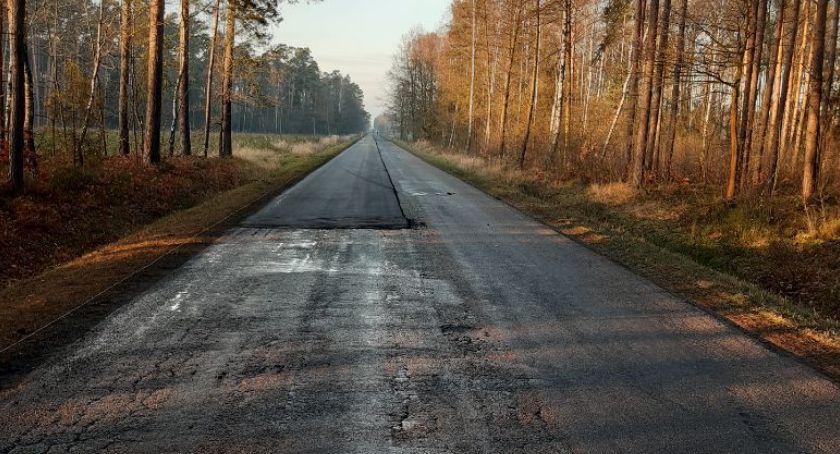 Powiat pomoże w przebudowie drogi z Czempisza do Głuszyny
