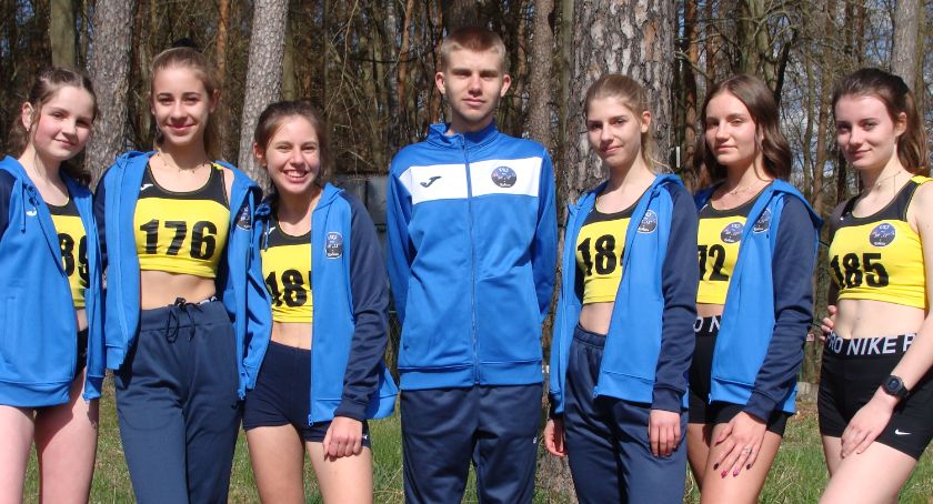 Lekoatletki UKS-12 Kalisz szybko chodziły w Złocieńcu