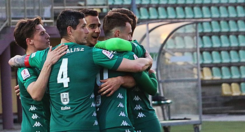 Tylko 7 spotkań pozostało do zakończenia rundy zasadniczej eWinner 2. ligi. W sobotę KKS Kalisz podejmie GKS Katowice