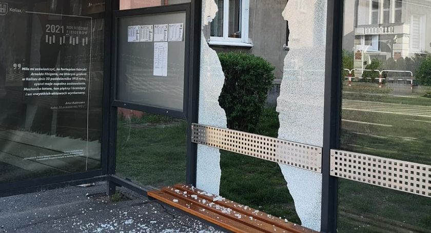 W weekend w Kaliszu zniszczono pięć wiat przystankowych