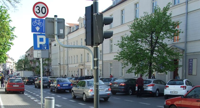 Wyrok śmierci dla drzew przy ul. Śródmiejskiej