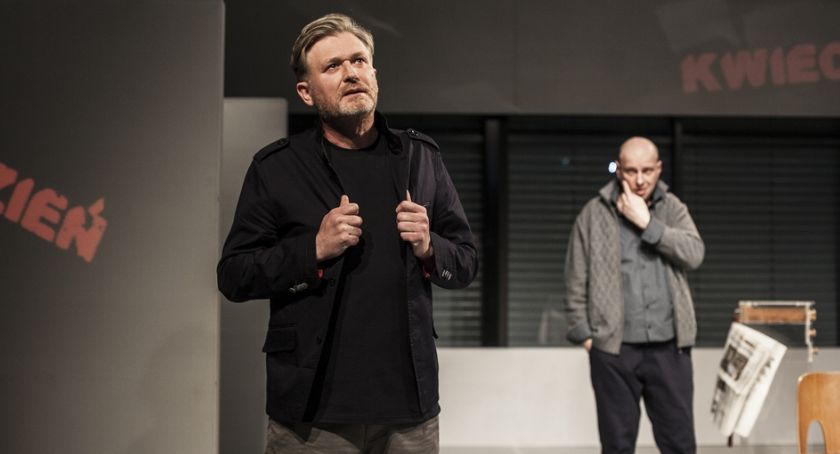 Teatr wraca po lockdownie spektaklem o północy