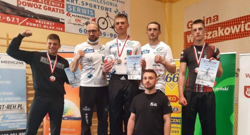 Bokser mistrzem w kickboxingu. Medalowy turniej zawodników KS Ziętek Team Kalisz