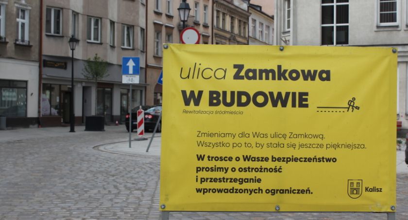 Zamkowa nadal placem budowy, czy płacić tam za parkowanie?