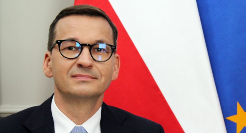 Premier zadeklarował w Kaliszu:  W Polsce szczepienia  są i będą dobrowolne