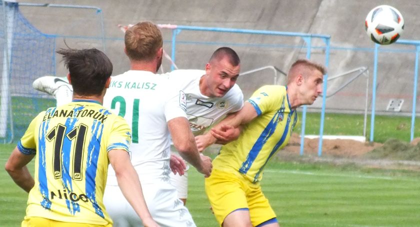 Lepsza gra i bramki po przerwie. KKS wygrał sparing z Elaną