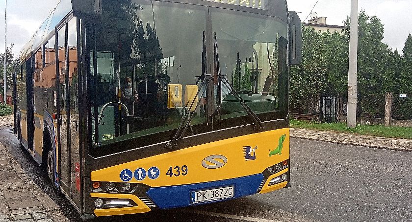 Zmiany w kursowaniu autobusów