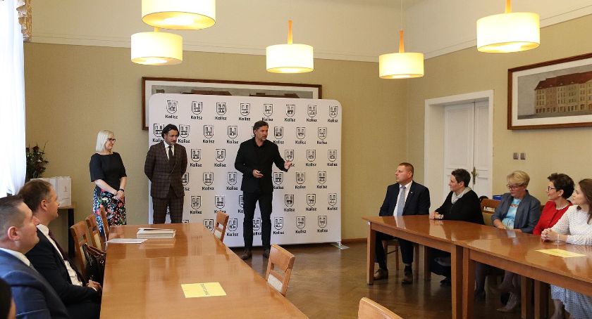 Nowi dyrektorzy placówek oświatowych w Kaliszu