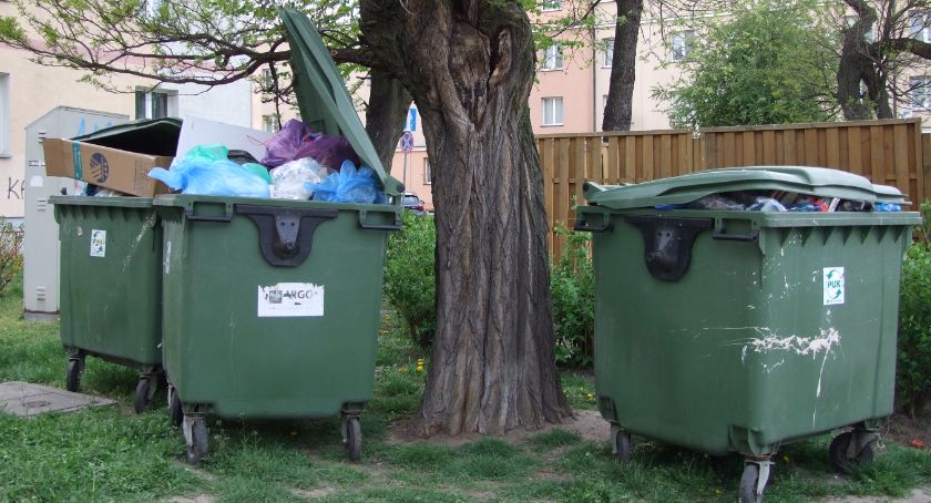Opozycja mówi – sprawdzam. Czy władze Kalisza usprawniły system odbioru śmieci?