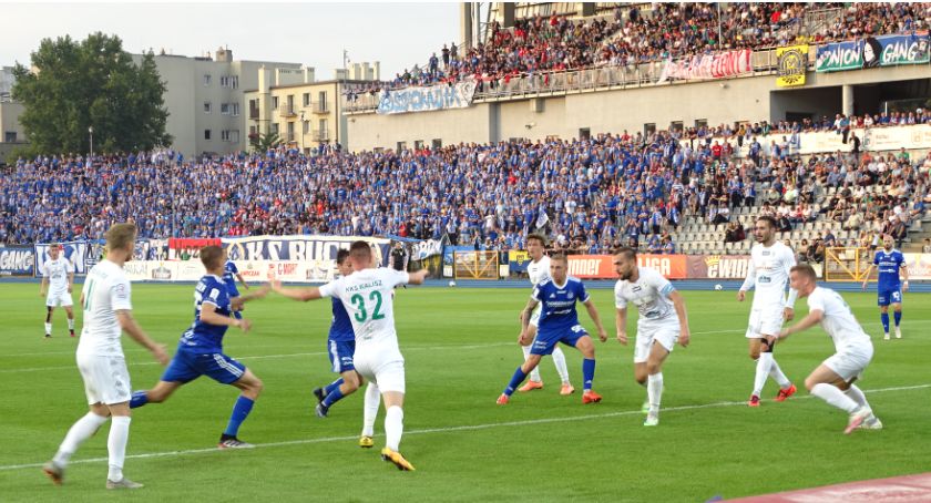 Ruch wygrywa w Kaliszu. Rekord frekwencji na Stadionie Miejskim - ZDJĘCIA