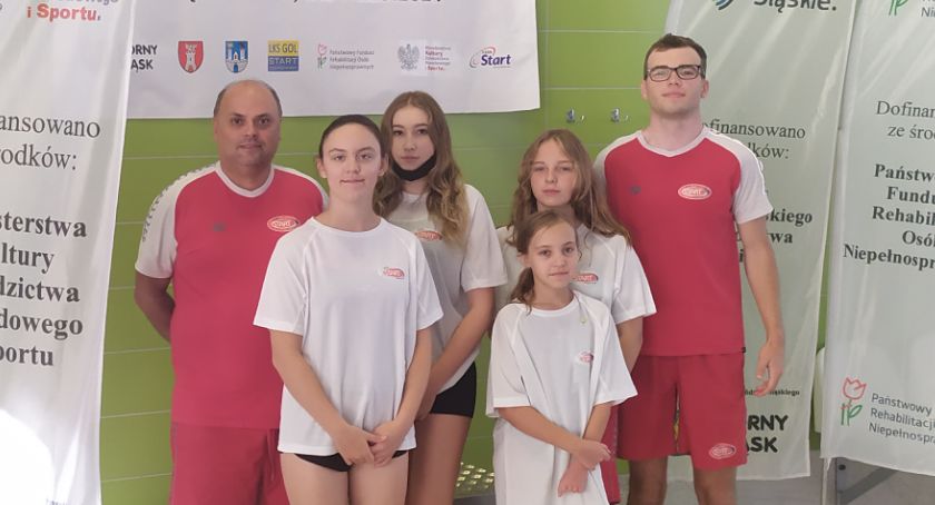 Udana inauguracja pływackiej jesieni pływaków KSN Start Kalisz