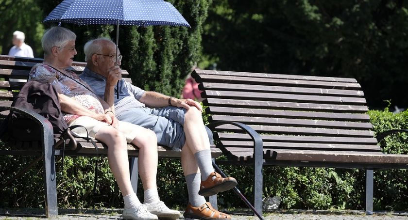 Przywrócić ławki na ul. Górnośląskiej! I nie tylko. 