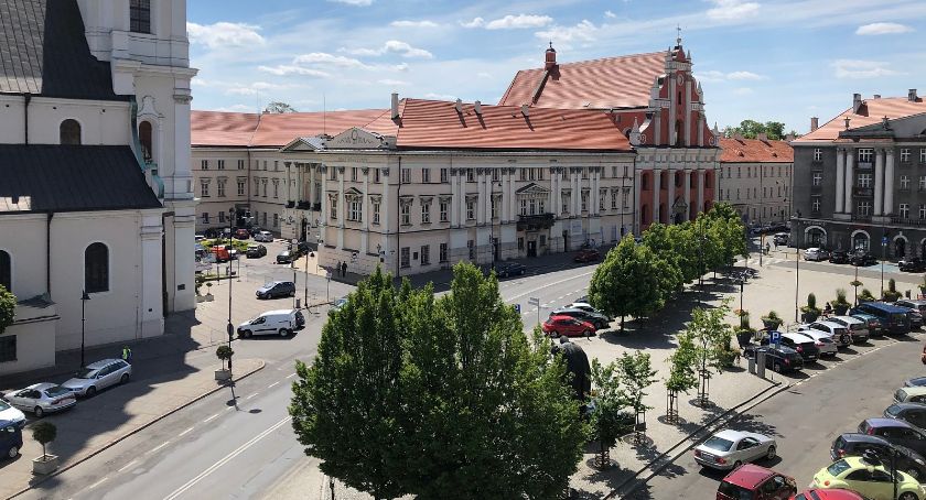 Autokary nie będą parkowały przy Bazylice Św. Józefa