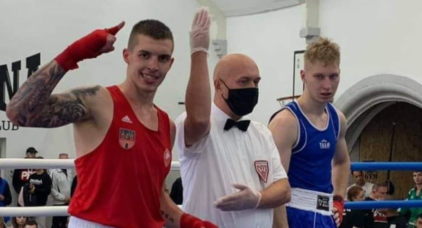 Miłosz Grabowski wicemistrzem Polski w boksie