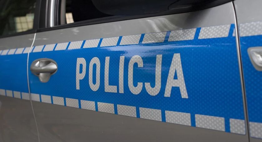 Uderzył w autobus i odjechał z miejsca zdarzenia