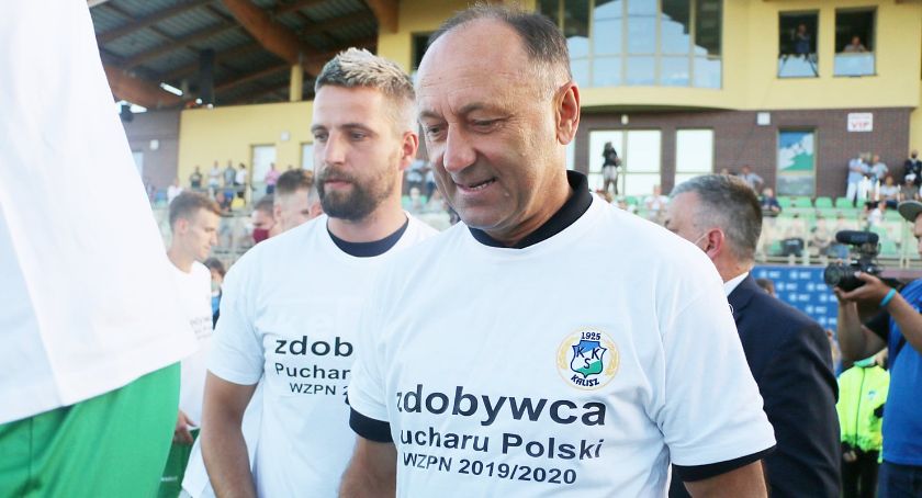 Zmiana trenera w KKS Kalisz. Koniec współpracy z Ryszardem Wieczorkiem
