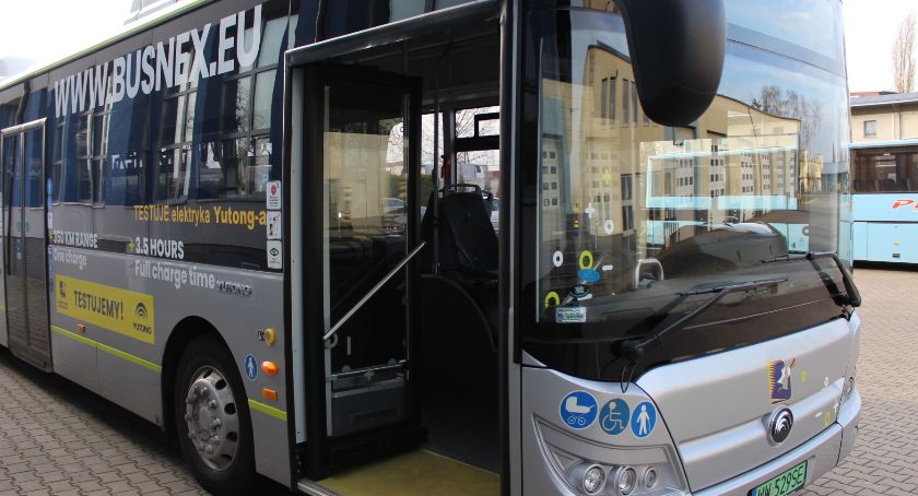 Chiński autobus w KLA