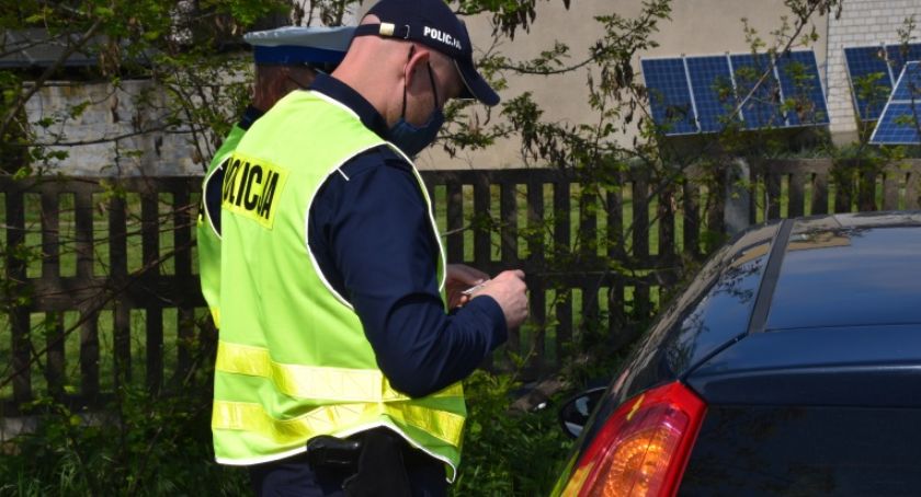 Kto uszkodził hyundaia? Policja szuka świadków.