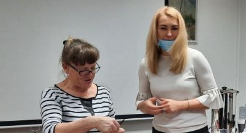 Wieczór andrzejkowy Uniwersytetu Trzeciego Wieku w Liskowie