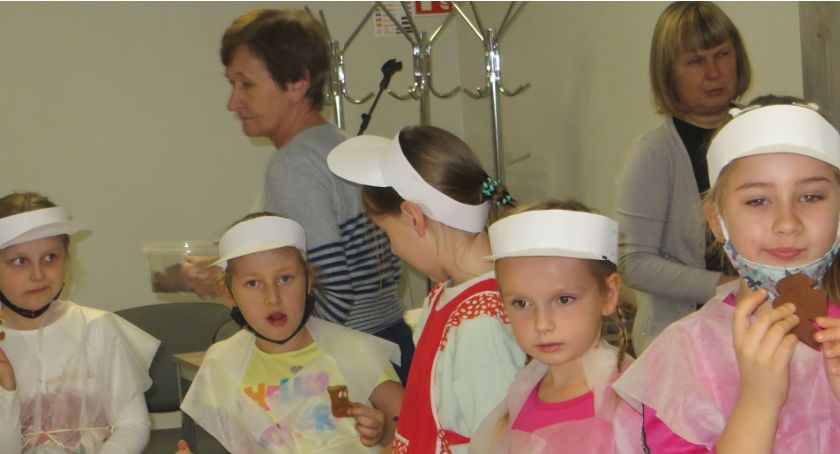     „Wokół tradycji bożonarodzeniowych”