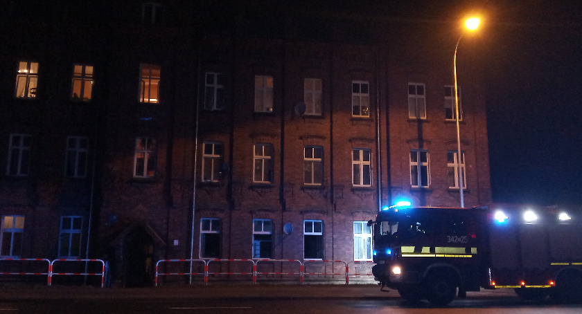 Nocny pożar w kamienicy przy ul. Wrocławskiej