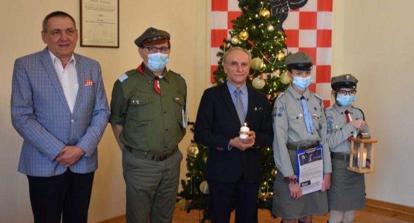 Harcerze przynieśli światło z Betlejem do Kalisza