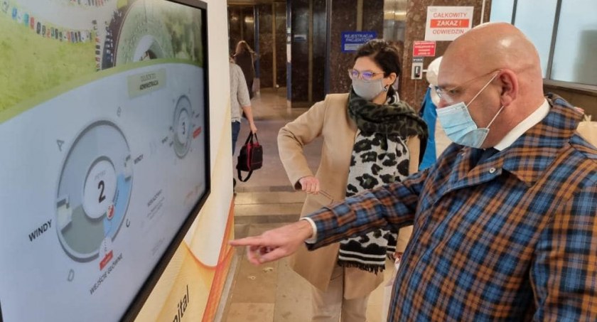 Nikt nie będzie błądził po szpitalu. Drogę wskaże monitor.