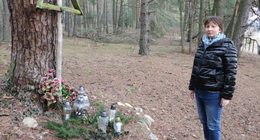 Pokłon powstańcom styczniowym - czyli rzecz o mogile powstańca w Piskorach