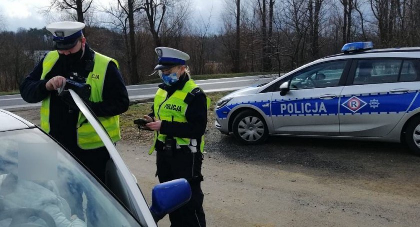 Jazda 140 km/h kosztuje 2500 zł. Kto da więcej?