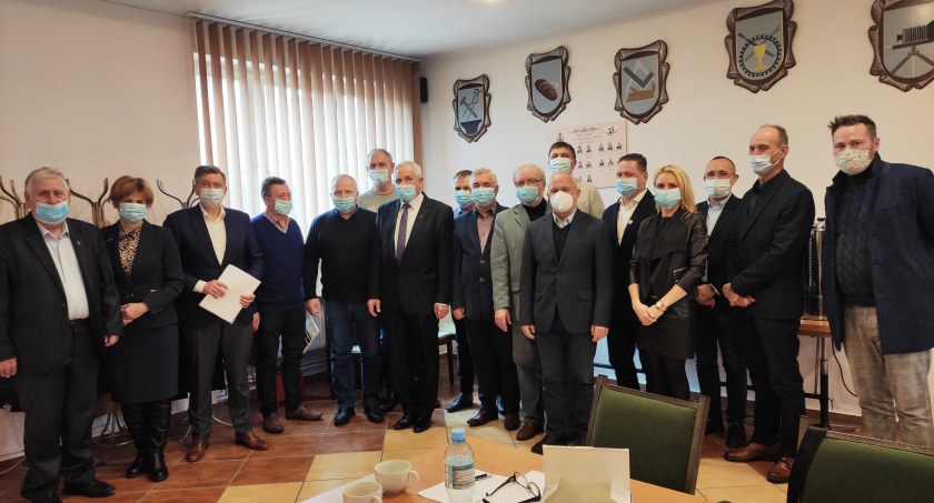 Polskie rzemiosło  na równi pochyłej