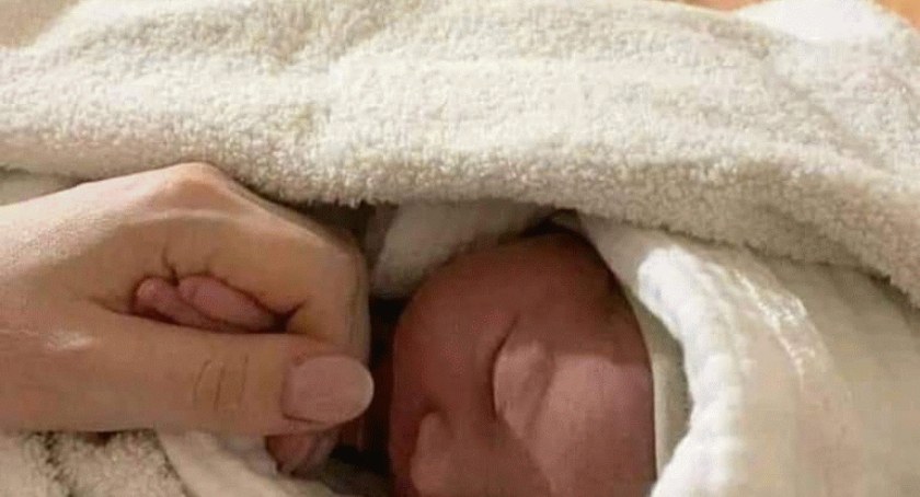 Firmy, fundacje, instytucje, szkoły i zwykli ludzie organizują pomoc dla uciekających przed wojną