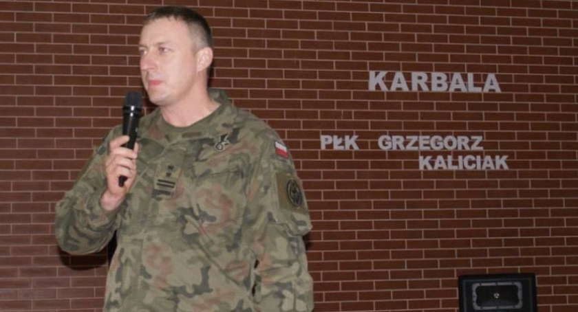 Płk Grzegorz Kaliciak, pierwowzór bohatera filmu „Karbala” – w 2015 roku gościł w Blizanowie a w marcu będzie w Kaliszu