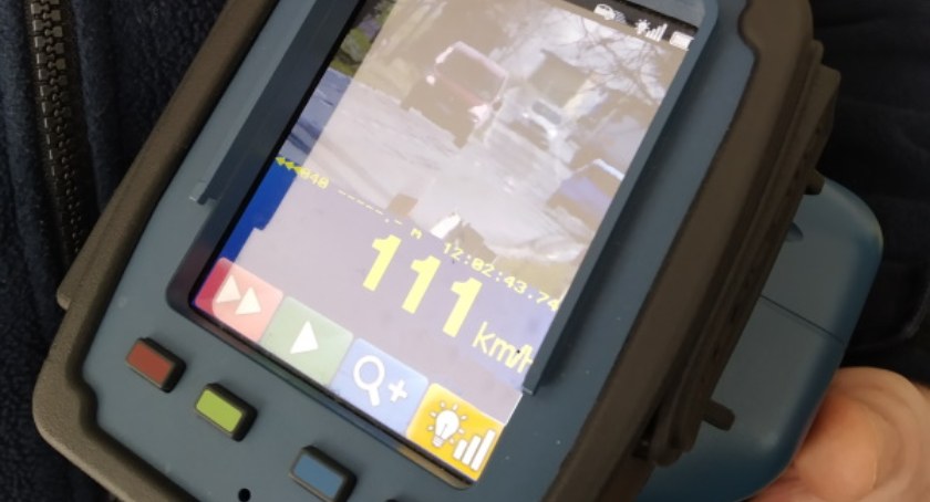 Za szybko i z promilami. Kaliska policja zatrzymała kolejnego pijanego kierowcę
