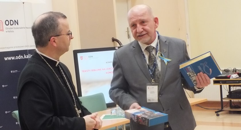 Czy Biblia komuś zagraża? Konferencja o tekstach biblijnych w szkole