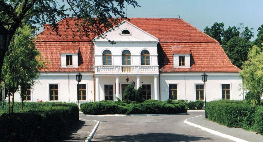 Przedterminowe wybory w Żelazkowie: zarejestrowano 9 komitetów wyborczych