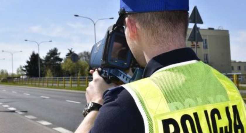 Słono zapłacił za zbyt „ciężką nogę”. Dotkliwe konsekwencje dla pirata drogowego